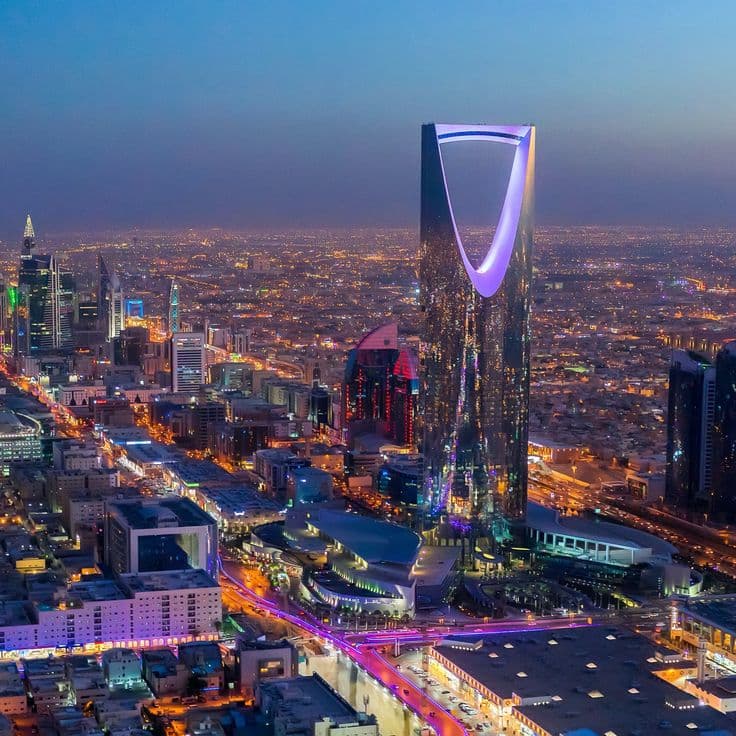SUV dune bashing in the desert